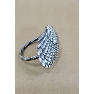 Vintage BV Scallop Seashell Statement Ring Antiqued Silver Tone Twisted Band